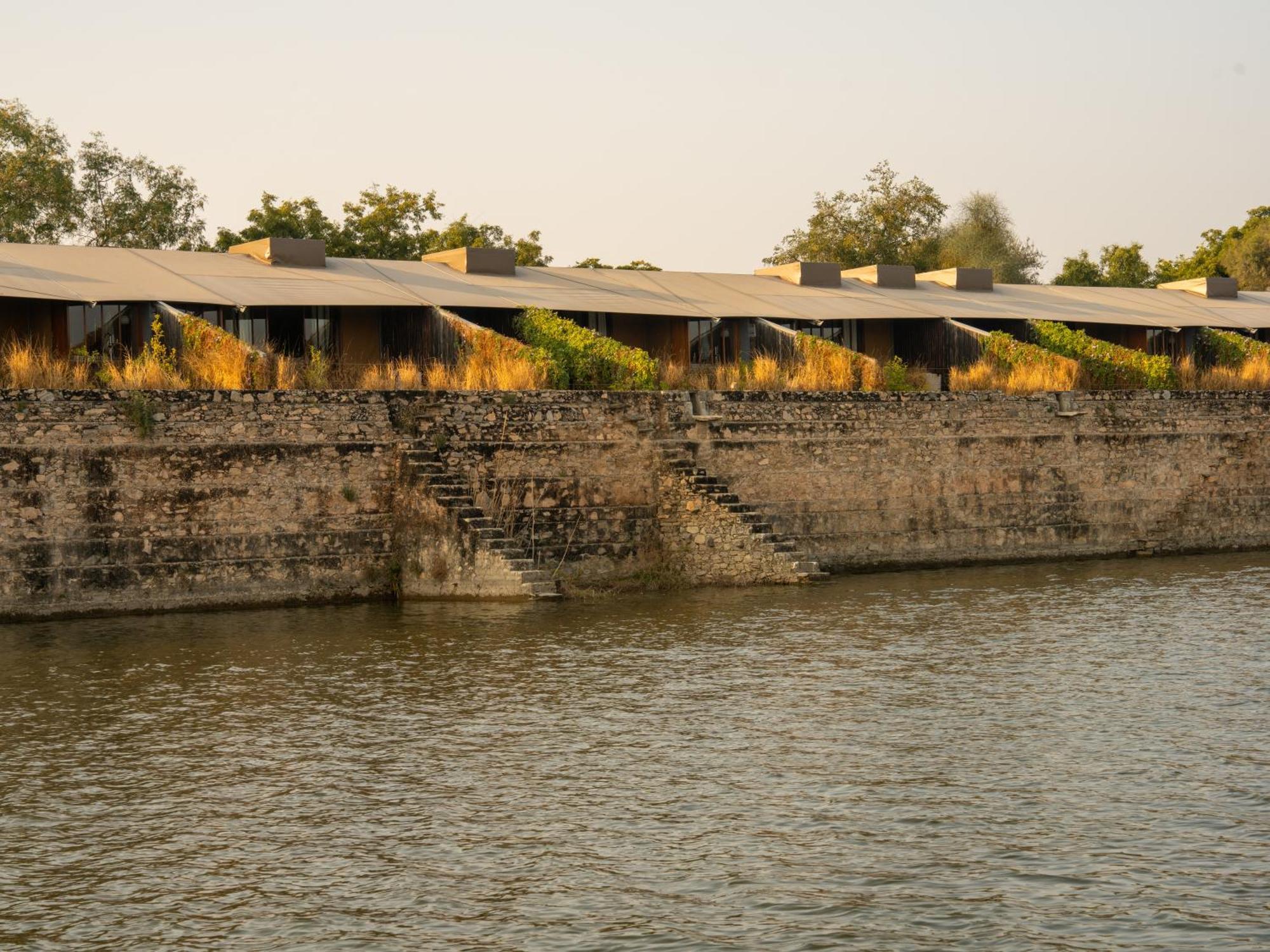 Raas Chhatrasagar, Nimaj, District Pali Экстерьер фото